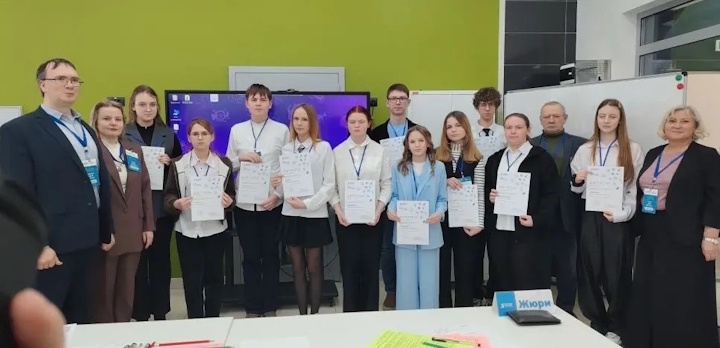 В «Солярисе» стартовал финал регионального трека Всероссийского конкурса «Большие вызовы»!