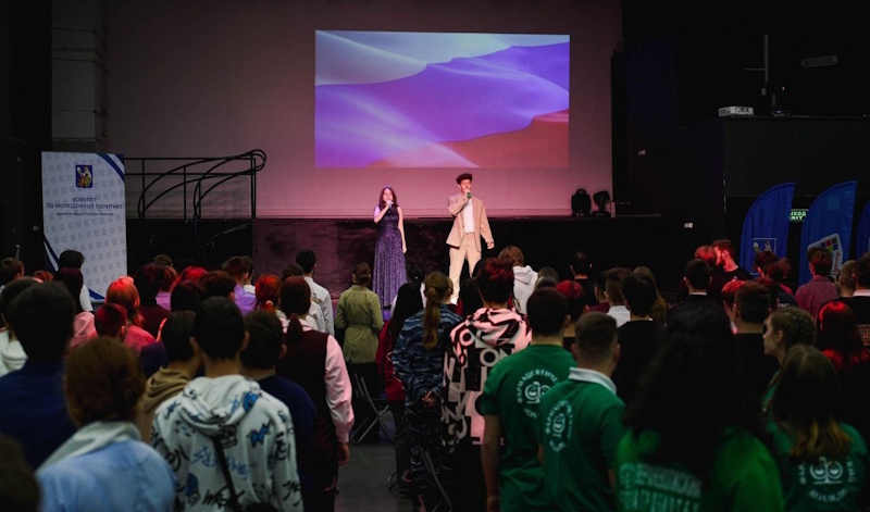 Наши студенты приняли участие в интеллектуально-образовательной игре «РИСК»!