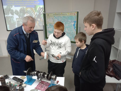 Встреча-занятие с учениками Агрокласса Морозовской средней школы Тейковского района