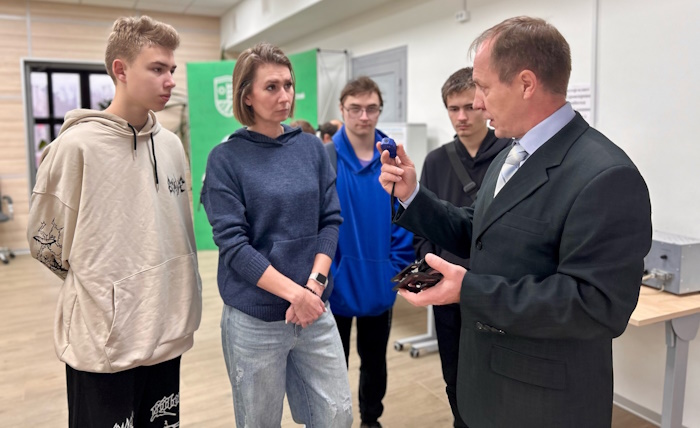 Сегодня наш университет открыл свои двери для школьников, абитуриентов и их родителей!