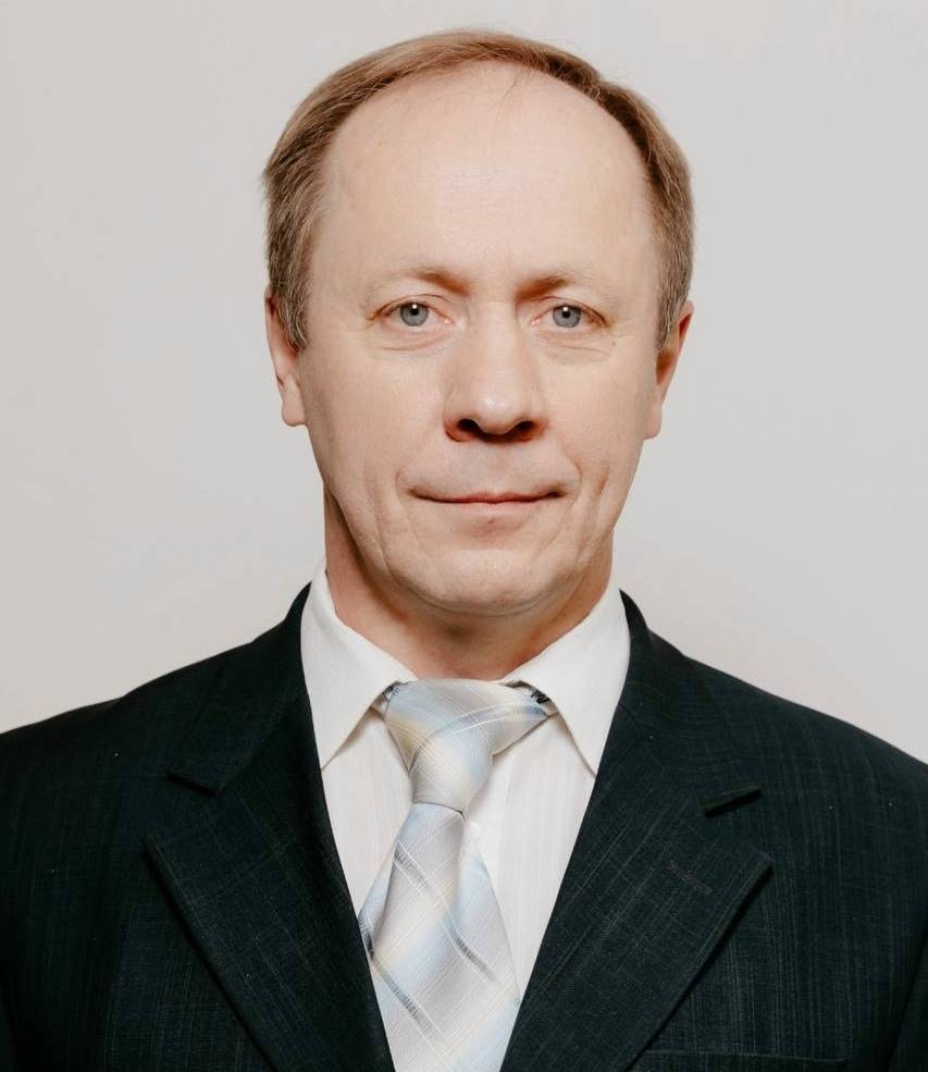 Сегодня свой день рождения отмечает кандидат технических наук, доцент, заведующий кафедрой технического сервиса и механики Терентьев Владимир Викторович!