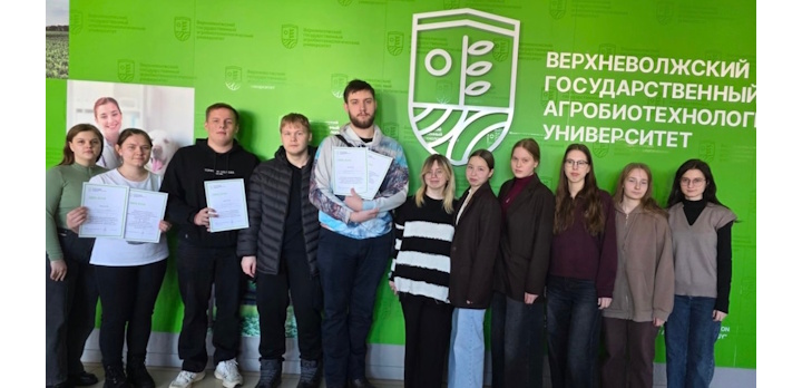 В университете прошла познавательная игра-викторина, посвященная Дню защитника Отечества и Международному женскому дню!