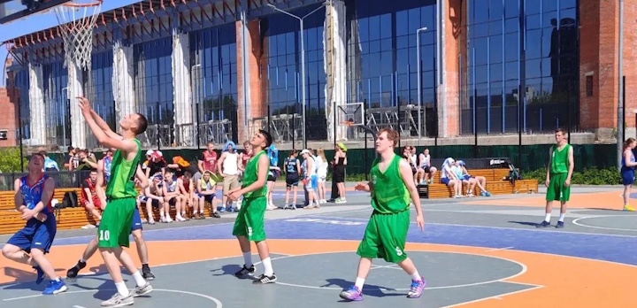 Наши студенты приняли участие в решающих играх по баскетболу 3×3 в рамках Спартакиады ВУЗов города Иваново!