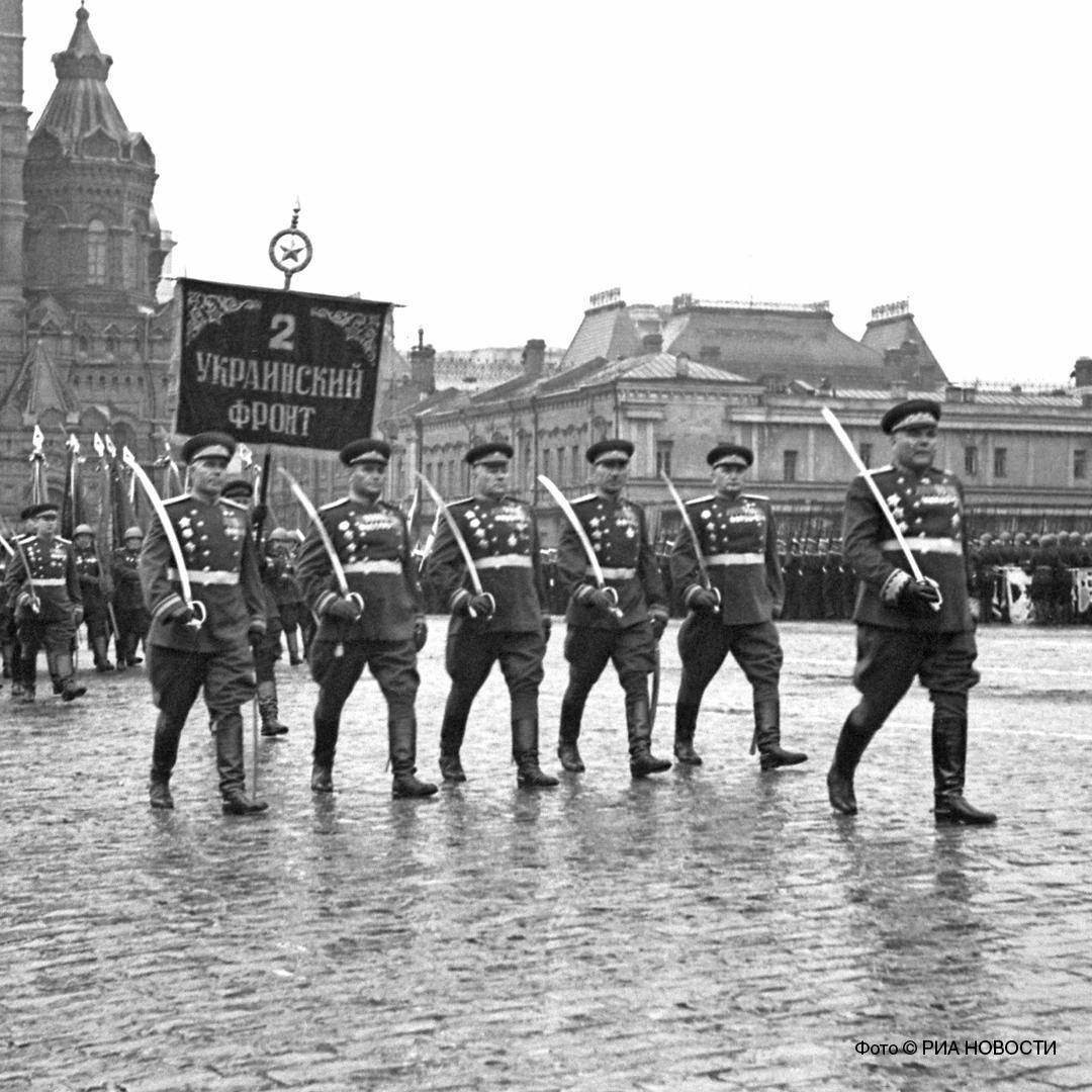 80 лет назад, 24 июня 1945 года, в Москве на Красной площади состоялся Парад Победы!